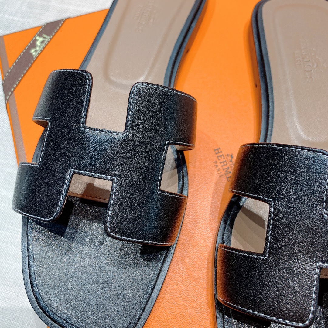 Hermès Oran Sandal - Image 3