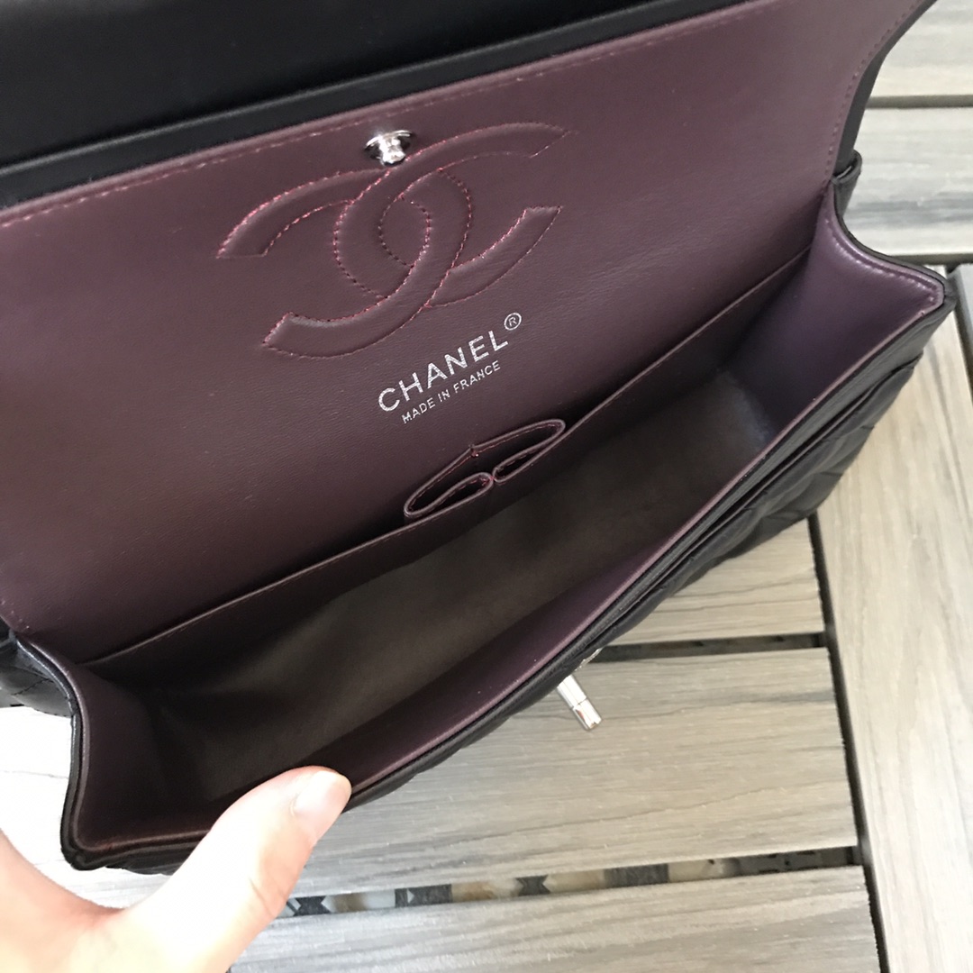 Chanel Flap Bag - Image 8