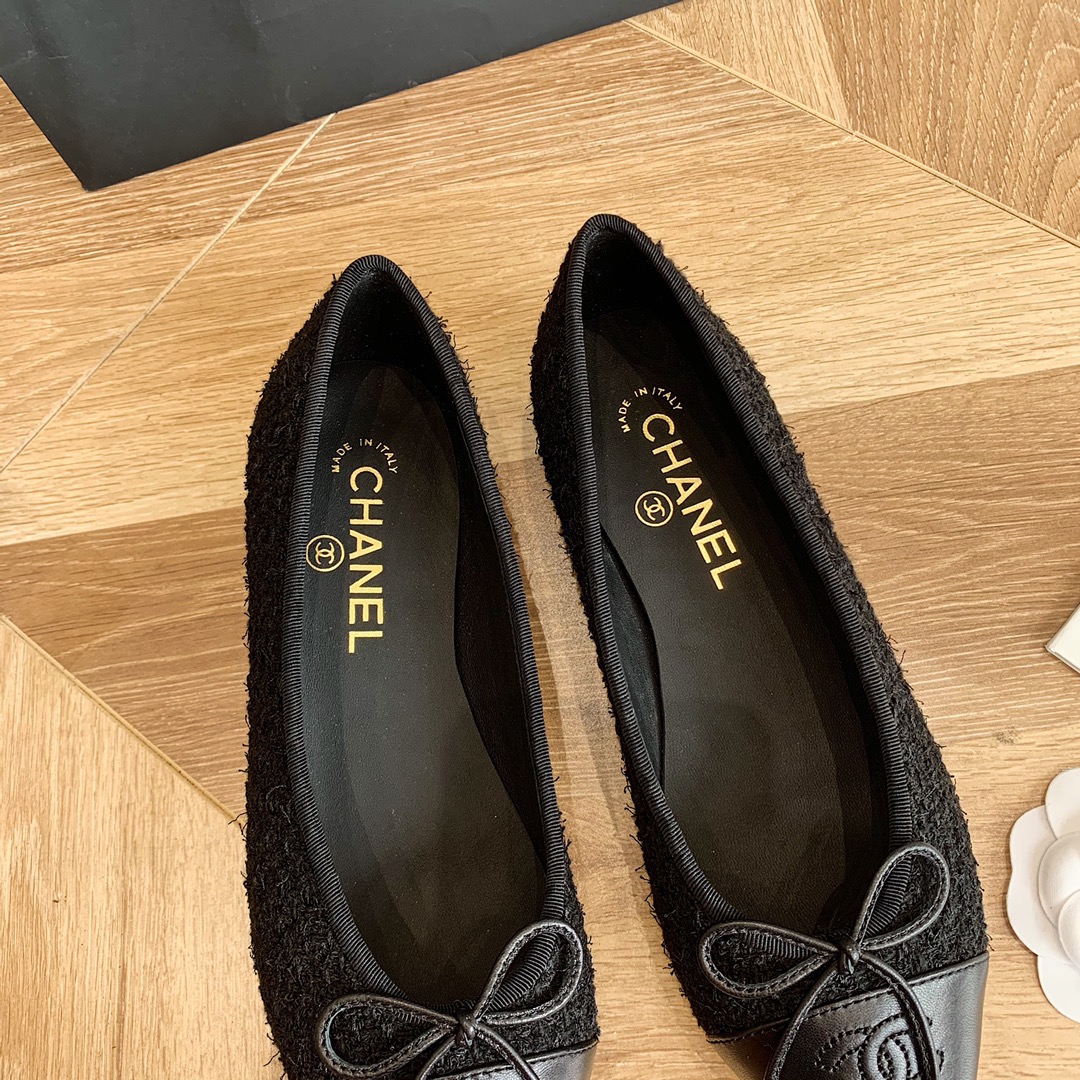 CHANEL FLATS 3 - Image 3