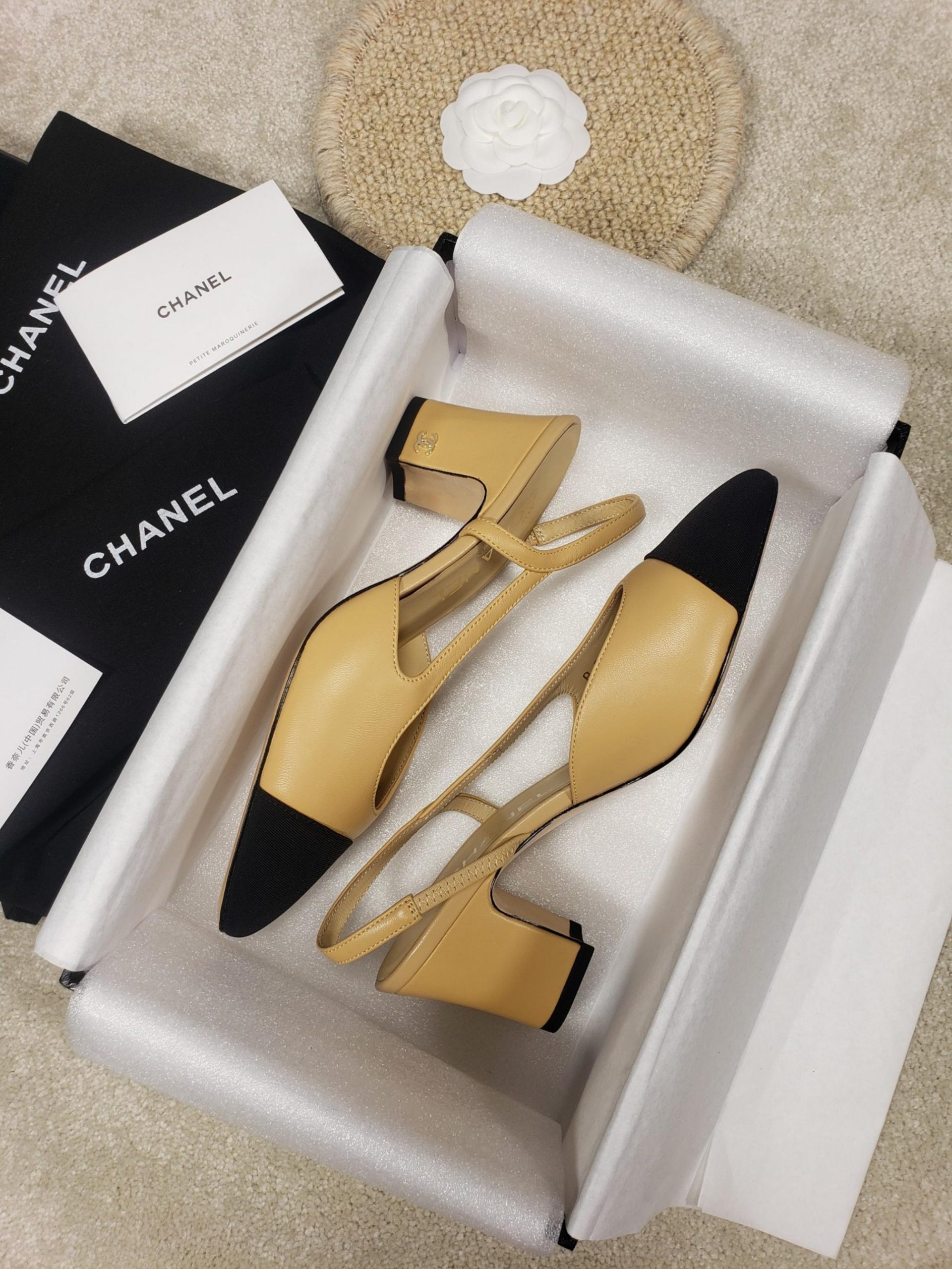 CHANEL FLATS 41 - Image 4