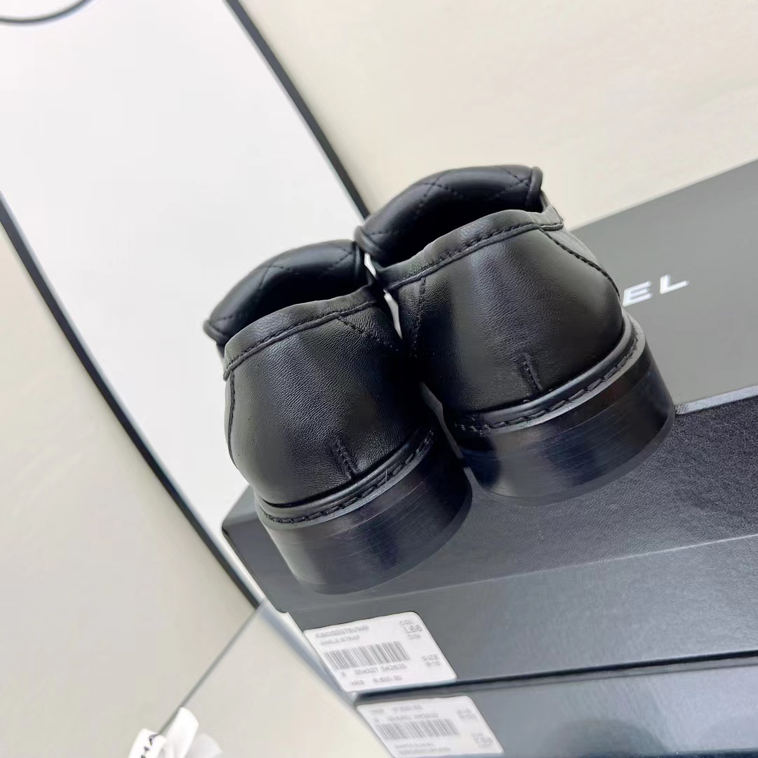 Chanel CC Classic Loafers - Image 3