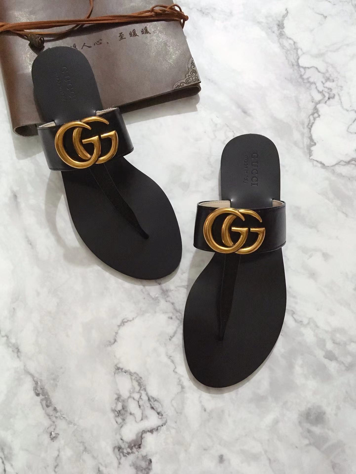 Leather thong sandal with Double G - Image 3
