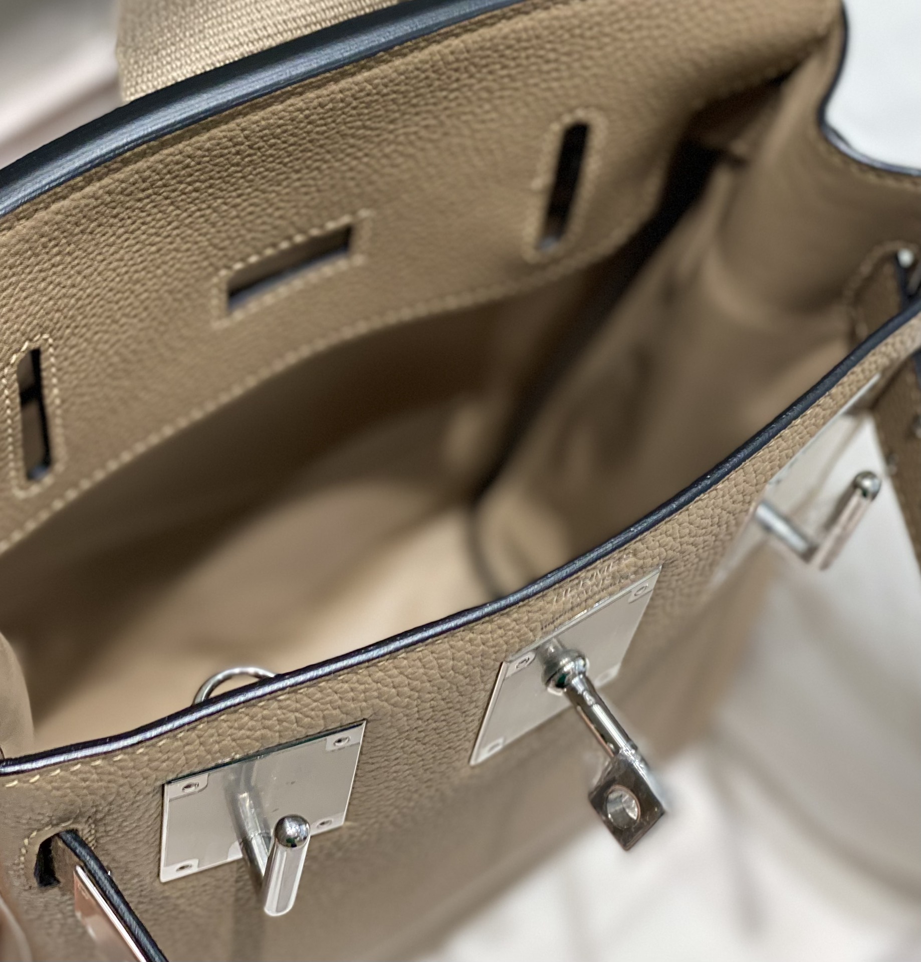 Hermes Hac a dos - Image 9