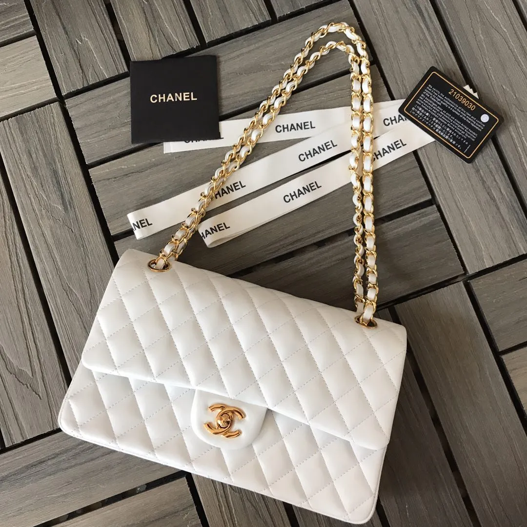 Chanel Flap Bag - Image 7