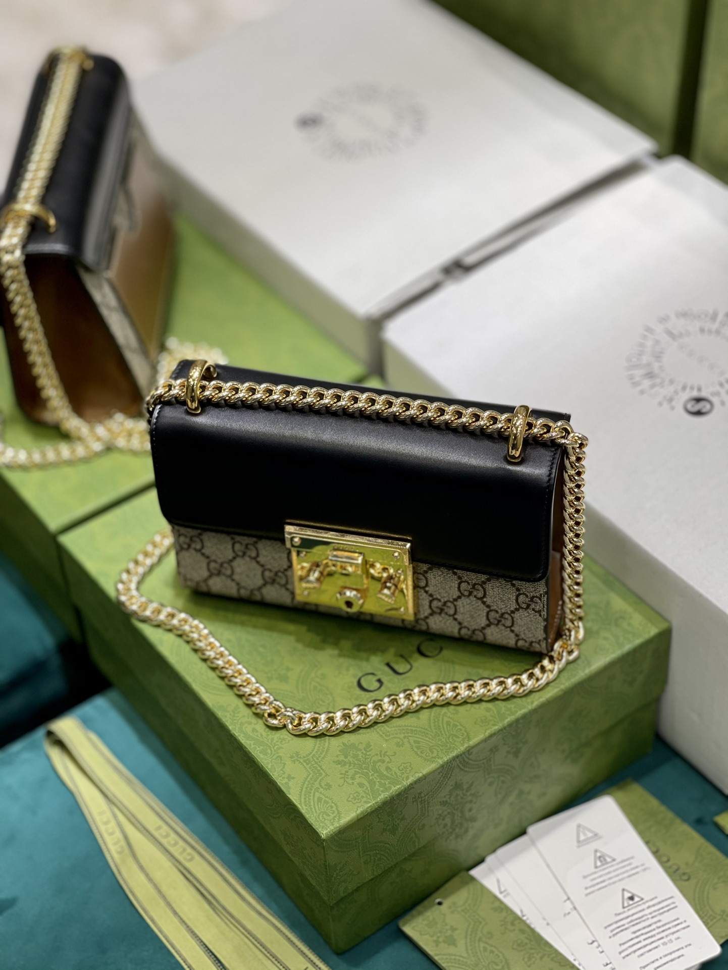 The King of Classics – Timeless Inspired Beauty Innovation for Modern Romance - Image 2