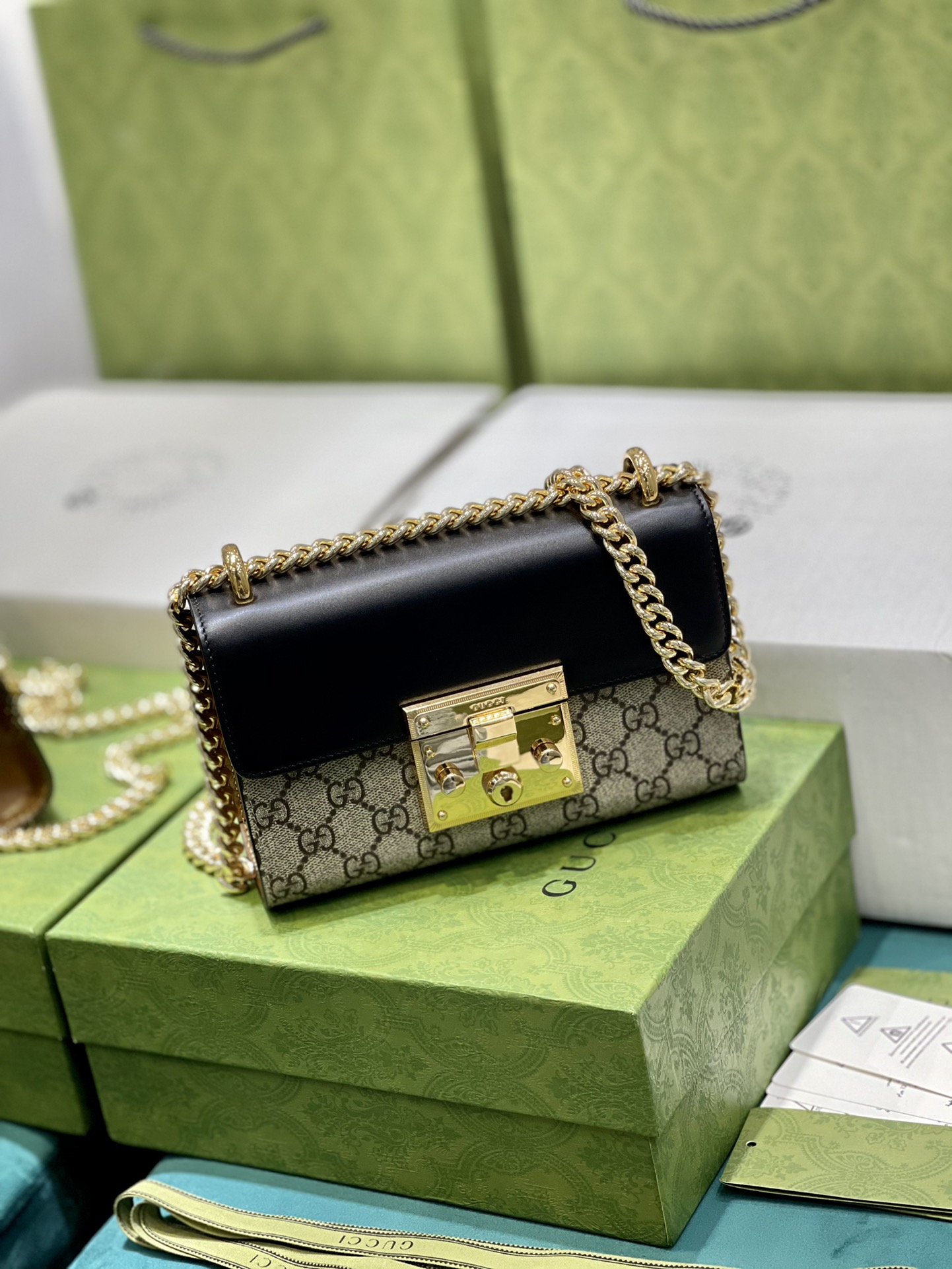The King of Classics – Timeless Inspired Beauty Innovation for Modern Romance - Image 4
