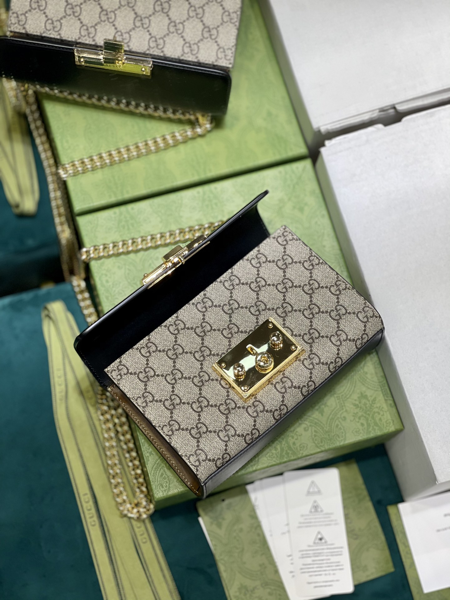 The King of Classics – Timeless Inspired Beauty Innovation for Modern Romance - Image 9