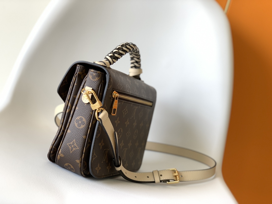 Elegant Burgundy Quilted Flap Shoulder Bag – Premium Designer Style Crossbody Bag for Women - Image 2