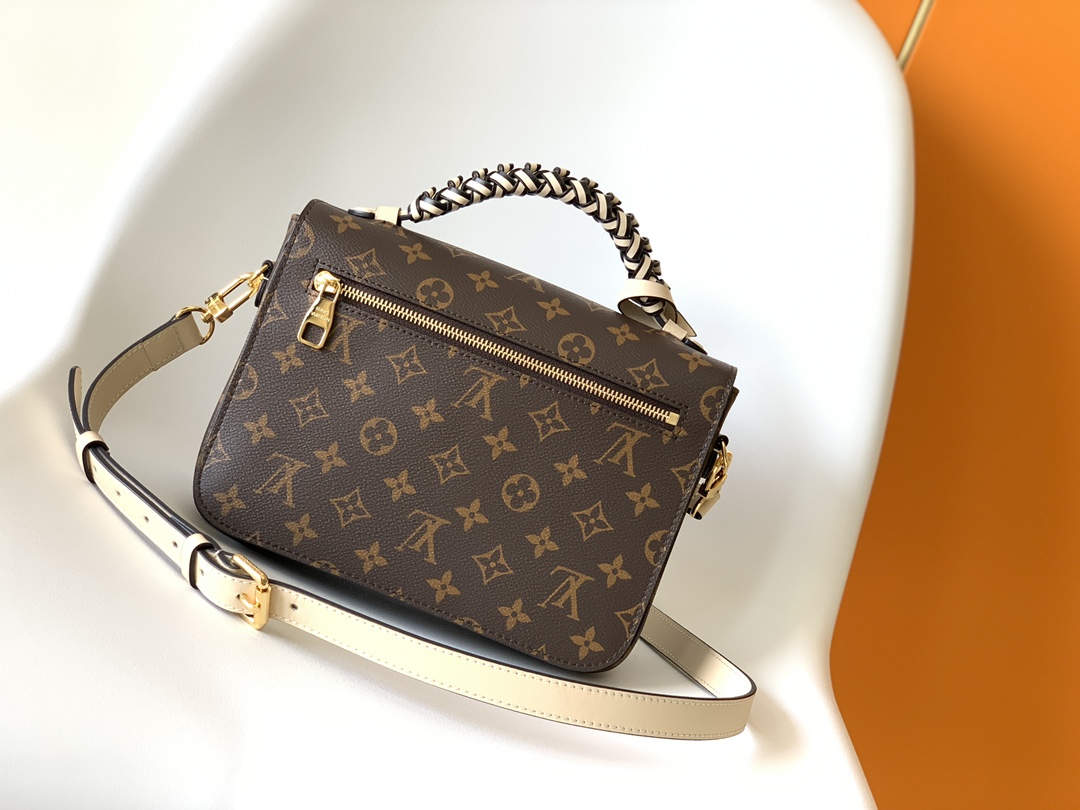 Elegant Burgundy Quilted Flap Shoulder Bag – Premium Designer Style Crossbody Bag for Women - Image 3
