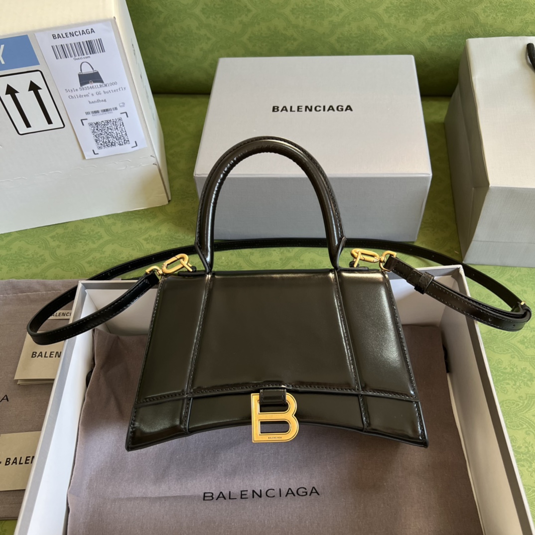 Luxury Fusion: Balenciaga × Gucci Limited Edition Drop - Image 5