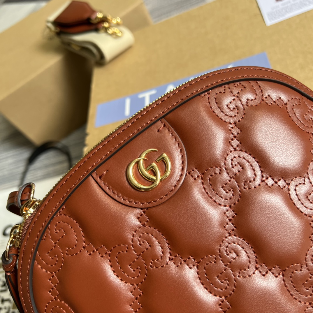 Matelassé Style Quilted Leather Shoulder Bag – Elegant Premium Women’s Bag UM8HG 9500 - Image 5