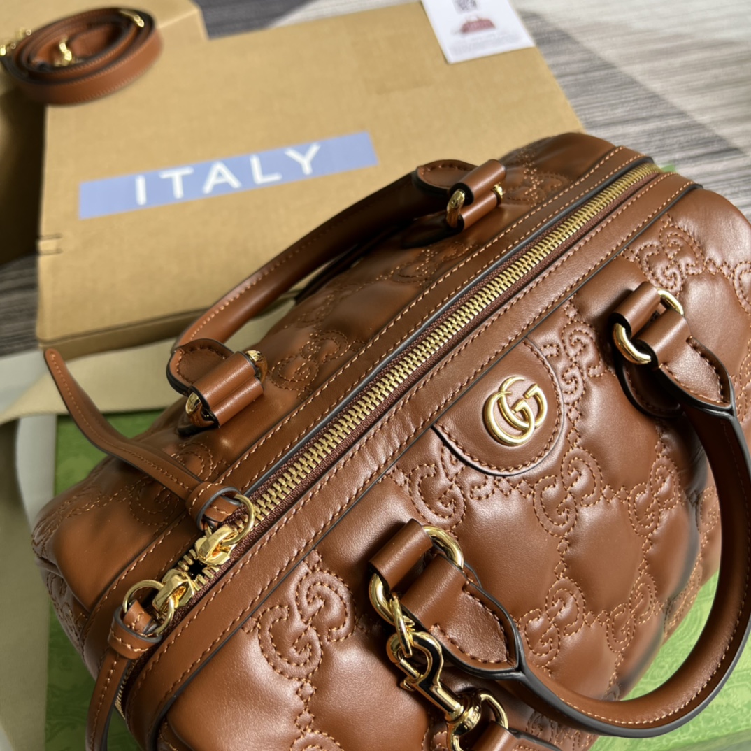 Elegant Quilted Leather Tote Bag for Women – Luxury Style Everyday Handbag - Image 4