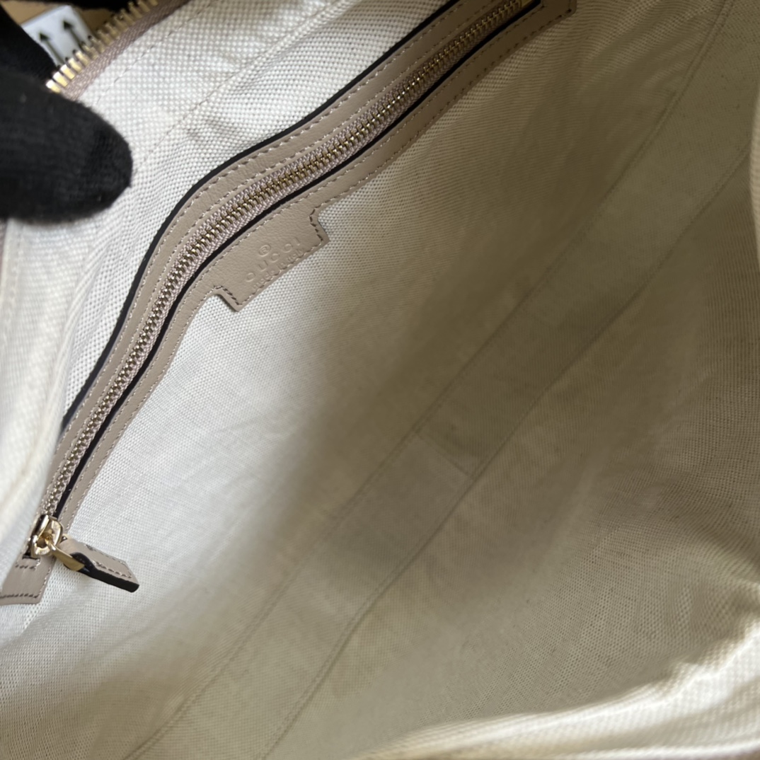 Gucci Attache Luxe Shoulder Bag - Image 7
