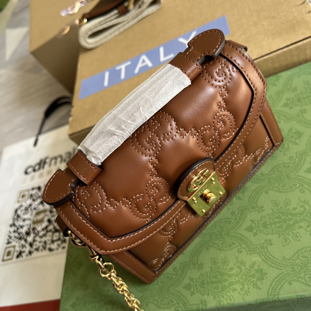 GG Matelassé Leather Small Shoulder Bag – Elegant Designer-Inspired Luxury Style - Image 7