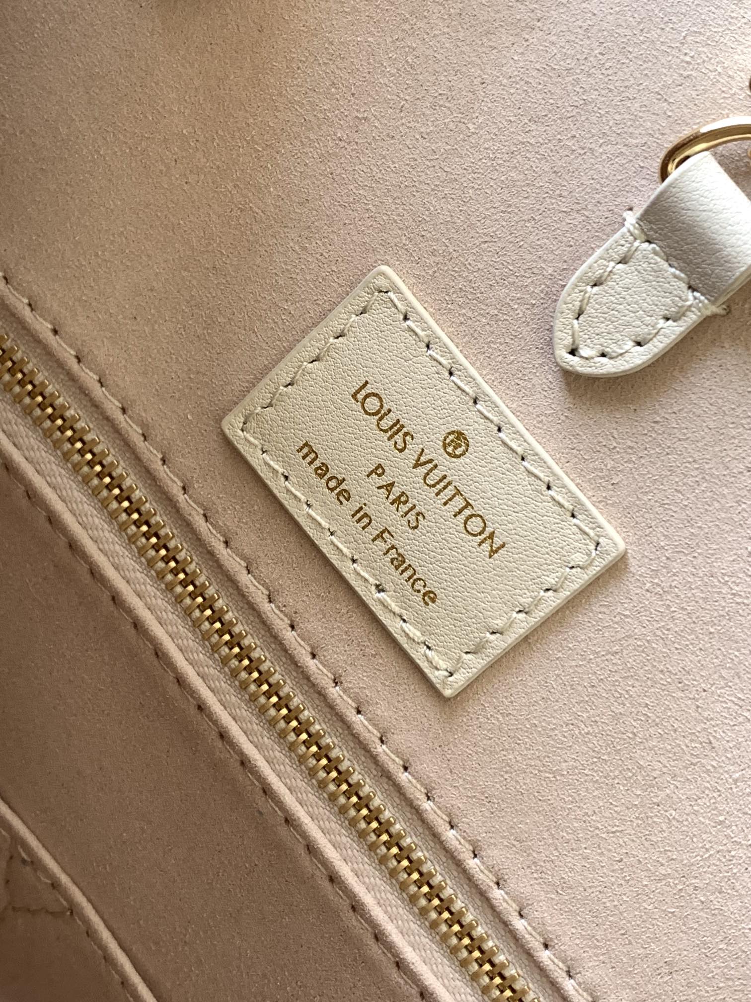 M21575 Cream White & Pink Designer-Inspired Silkscreen Luxury Handbag - Image 6