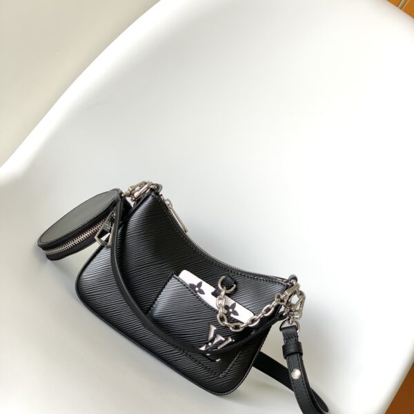 M20998 Black Premium Structured Handbag for Women