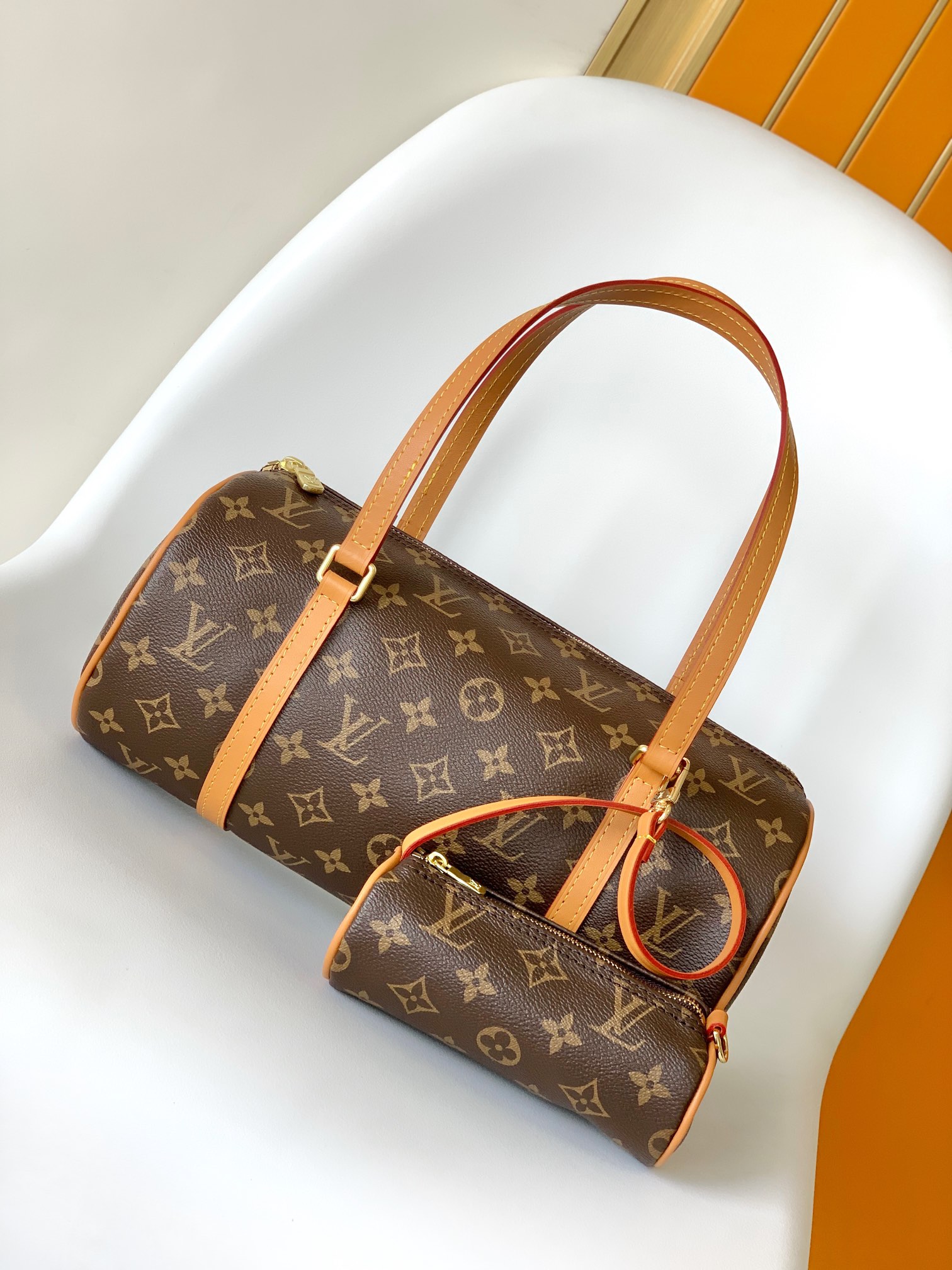 M51385 Vintage-Inspired Large Round Cylindrical Mother & Daughter Bag Set