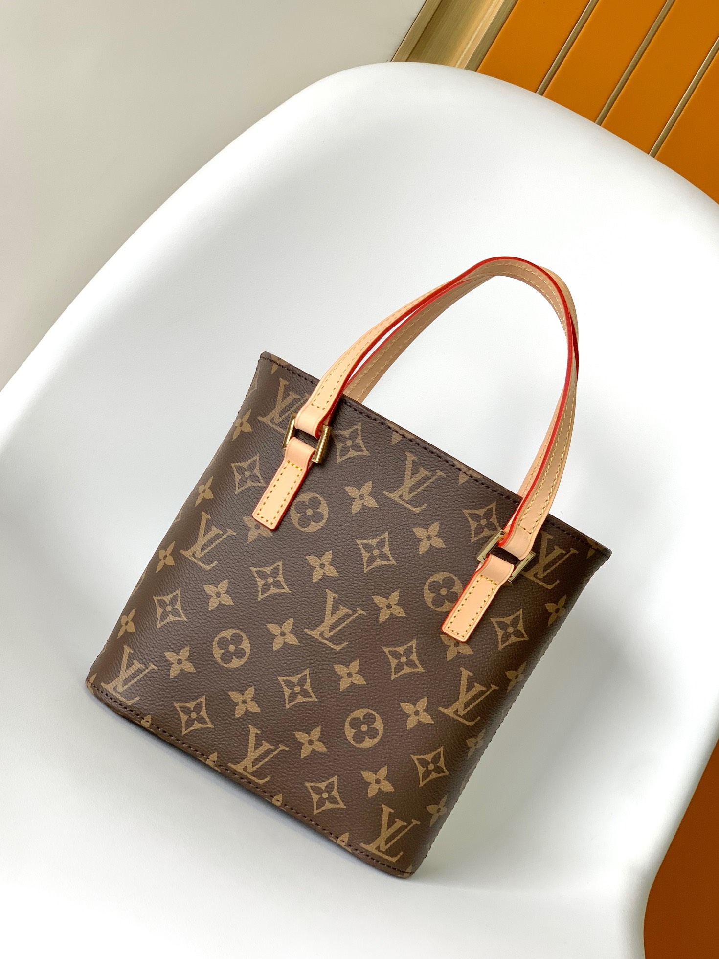 Vivian Vintage Monogram Canvas Shoulder Bag for Women – Elegant Luxury Style Handbag