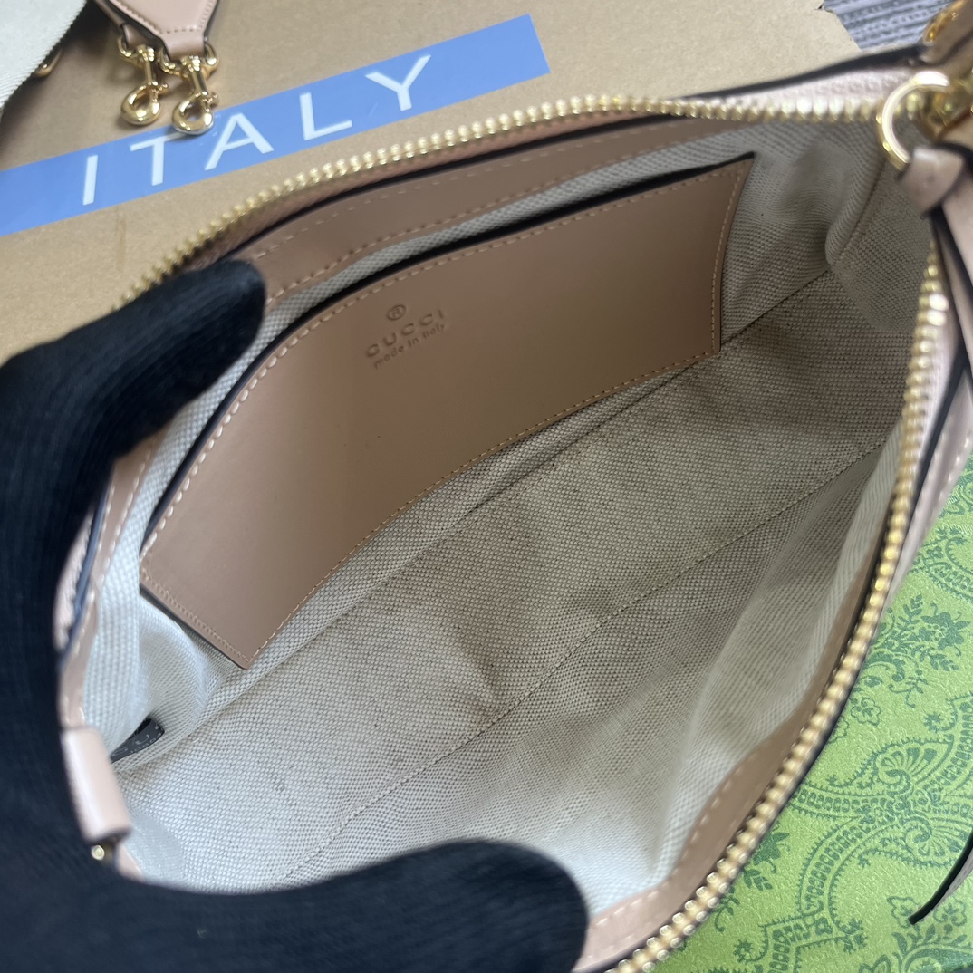 New GG Matelassé Style Leather Handbag for Women - Image 5