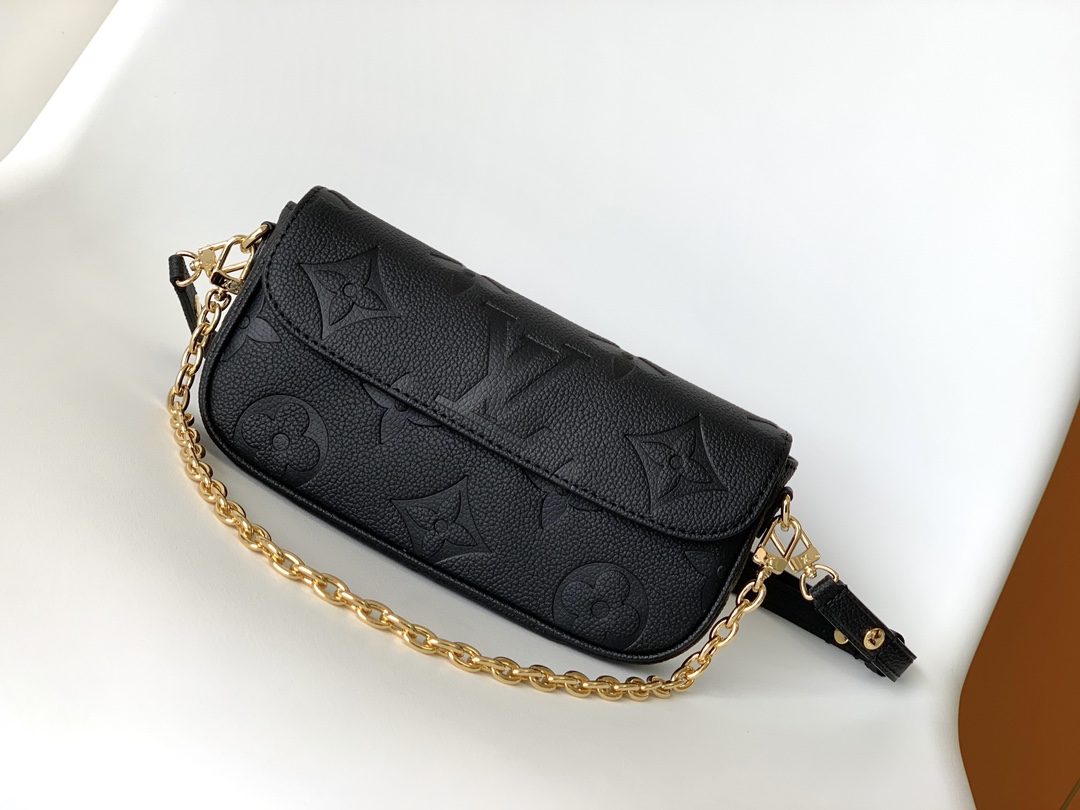 M82154 Black Elegant Luxury Handbag for Women | Premium Designer-Inspired Shoulder Bag