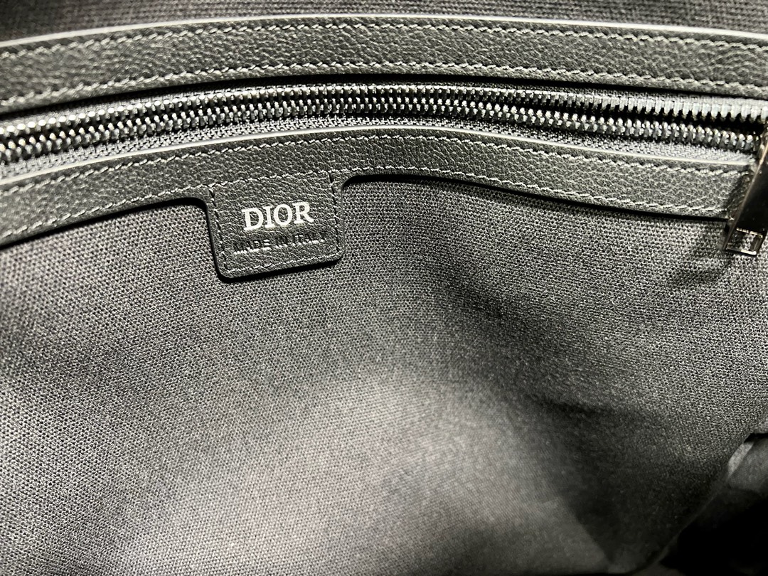 NoirVoyage 40 Elite Weekender Bag - Image 2