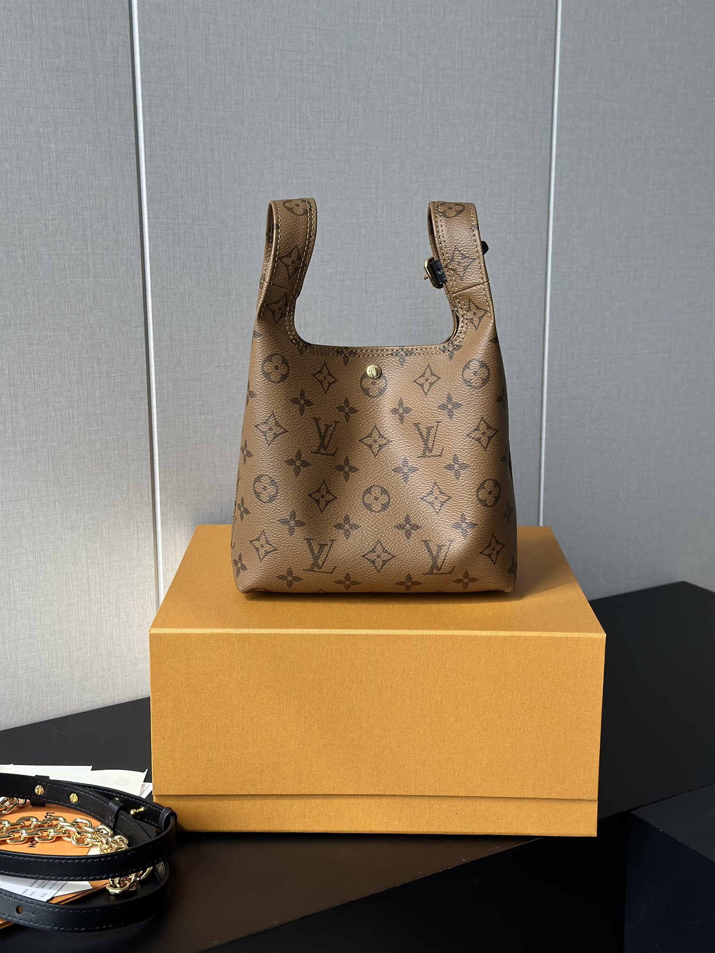 M46816 Yellow Floral Atlantis BB Style Handbag – Premium Leather Inspired Design - Image 2