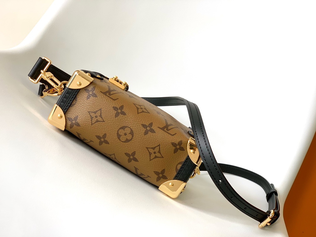Golden Bloom Monogram Luxe Tote - Image 4