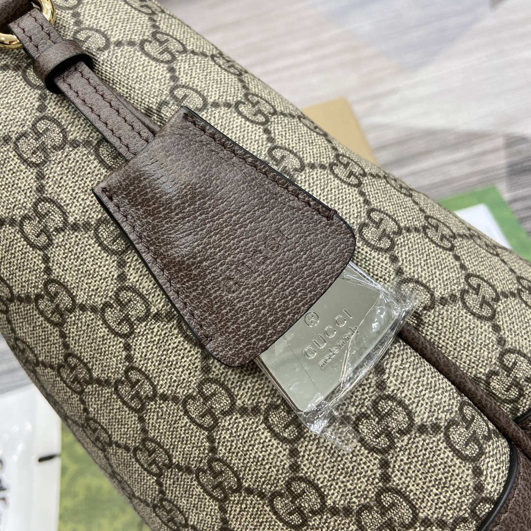 This medium-sized shoulder bag - Image 2