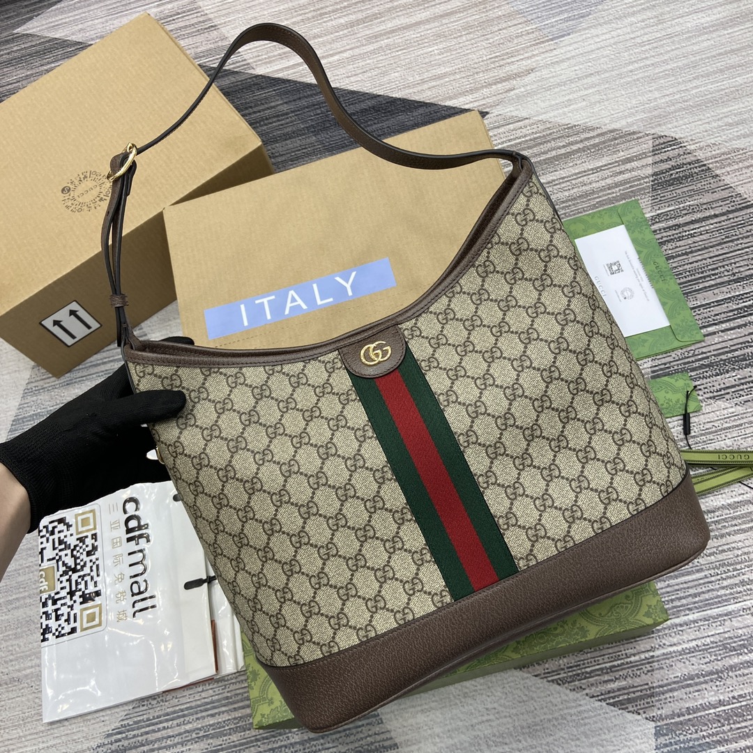 This medium-sized shoulder bag - Image 9