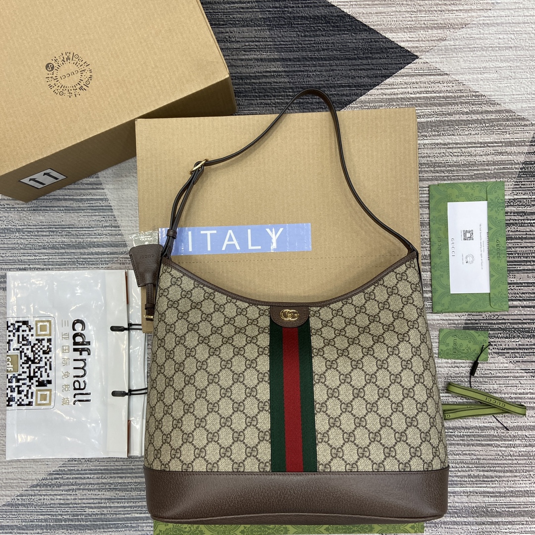 This medium-sized shoulder bag - Image 10