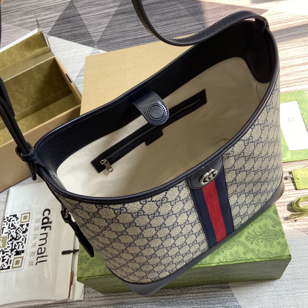 This medium-sized shoulder bag - Image 6