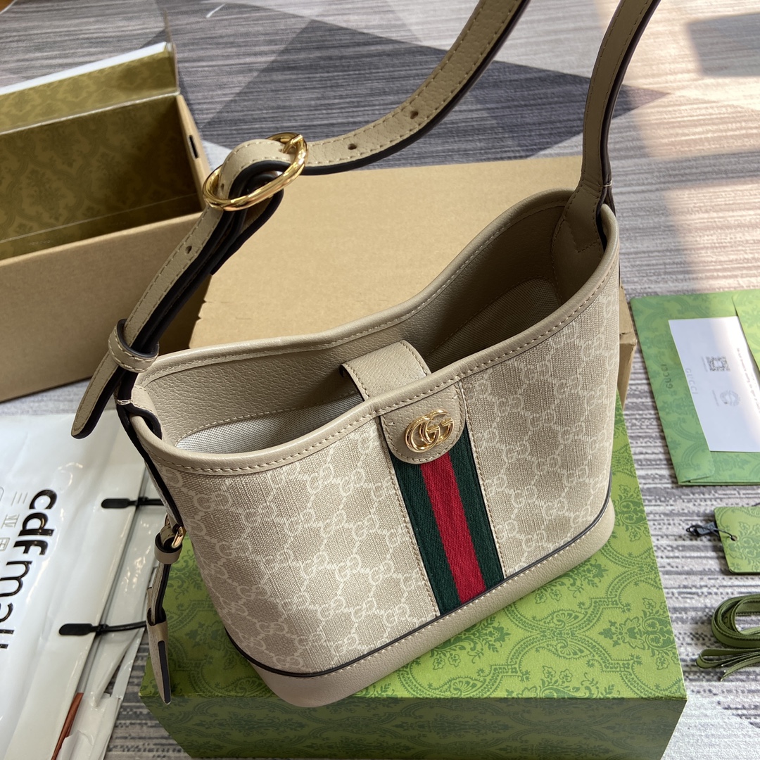 This small shoulder bag - Image 9