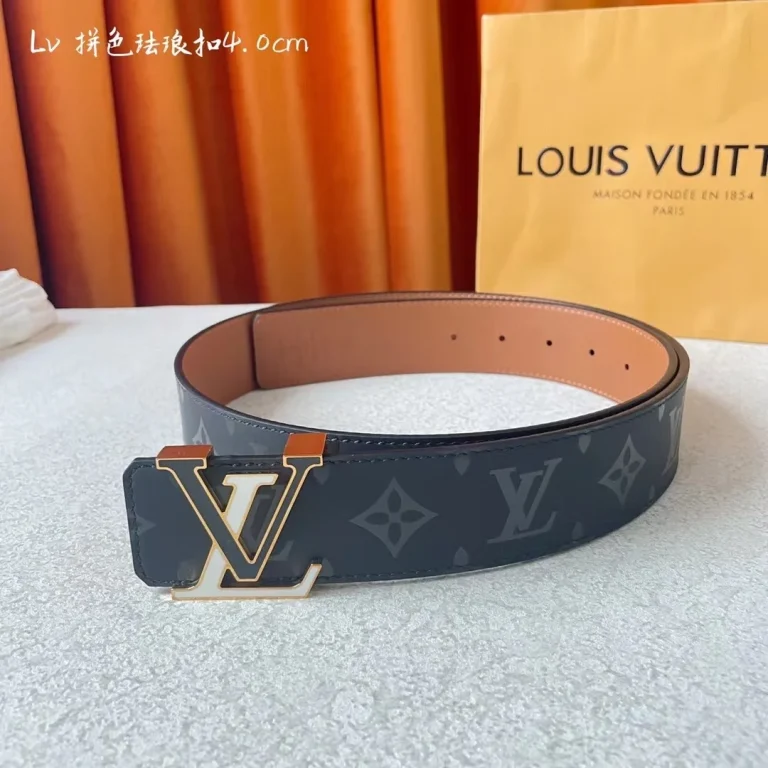 LV Initiales Reversible Belt