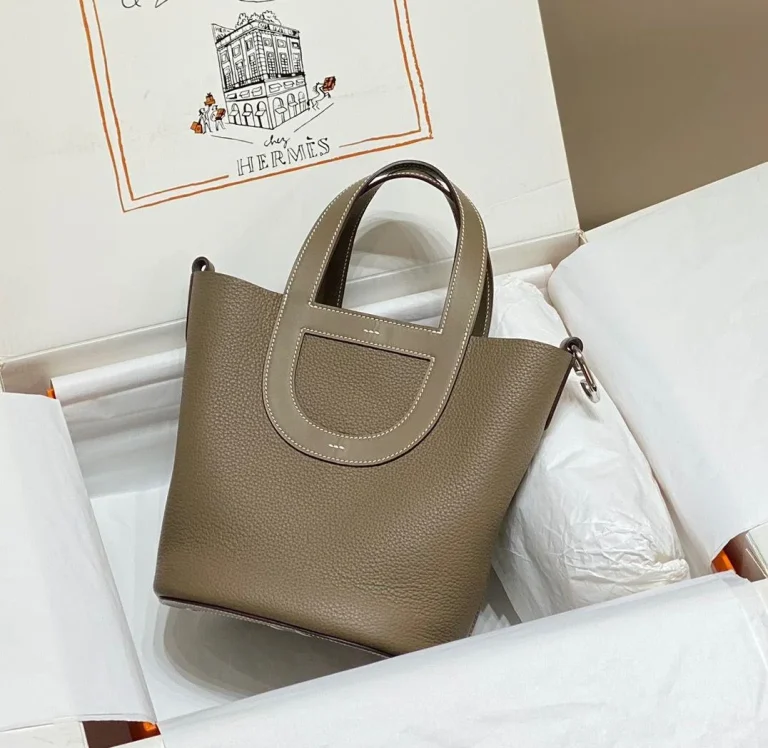 Hermes In The Loop 18 Bag - Image 4