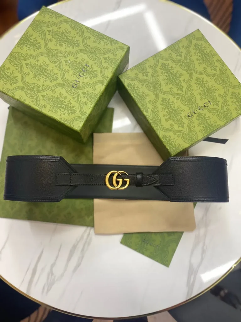 Gucci Black Textured Leather Waist Belt - Image 3