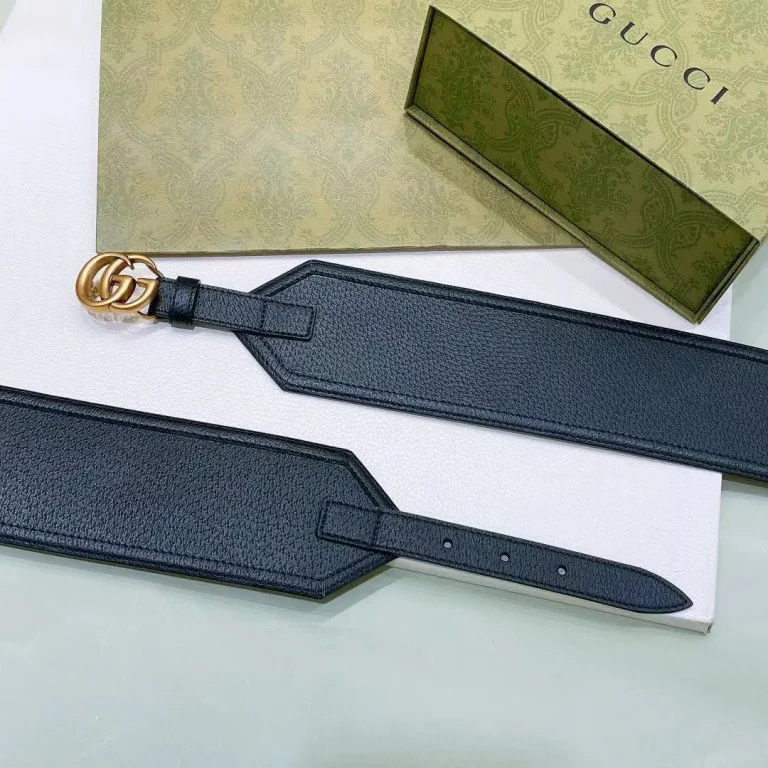 Gucci Black Textured Leather Waist Belt - Image 4