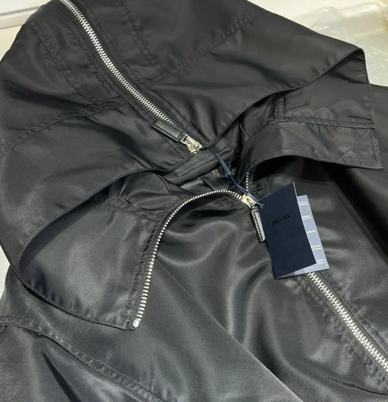 Prada Re Nylon Puffer With the Triangular Logo Belted Waistcoat - Image 9