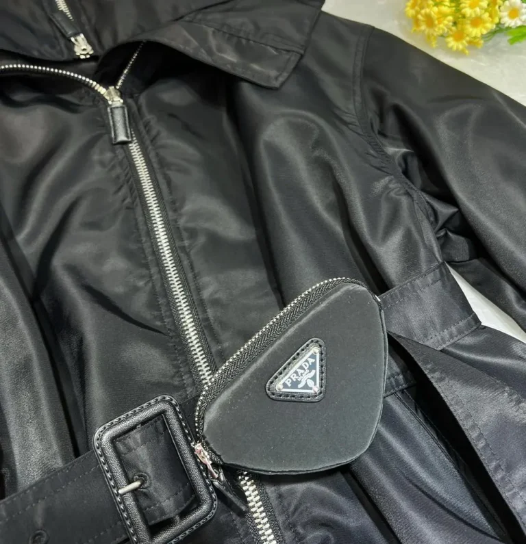 Prada Re Nylon Puffer With the Triangular Logo Belted Waistcoat - Image 5