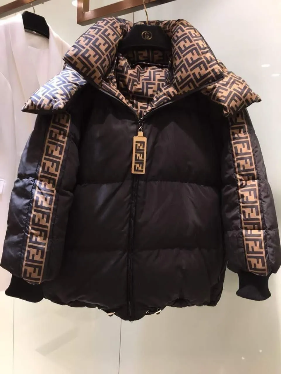Fendi Down Coat Winter Puffer Jacket